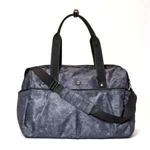Lululemon All Day Duffle Bag